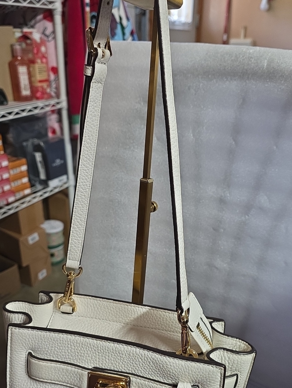 Michael Kors White Pebbled Leather Crossbody Hamilton Traveler Nwt - Picture 8 of 16